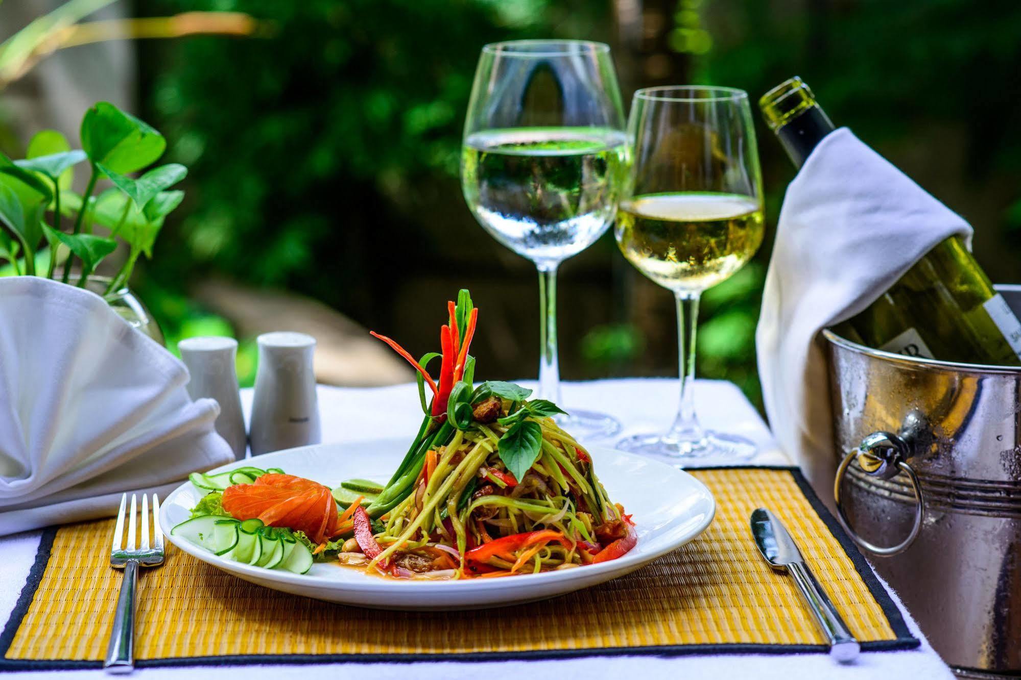 Charming Angkor Resort & Spa Сием Реап Екстериор снимка