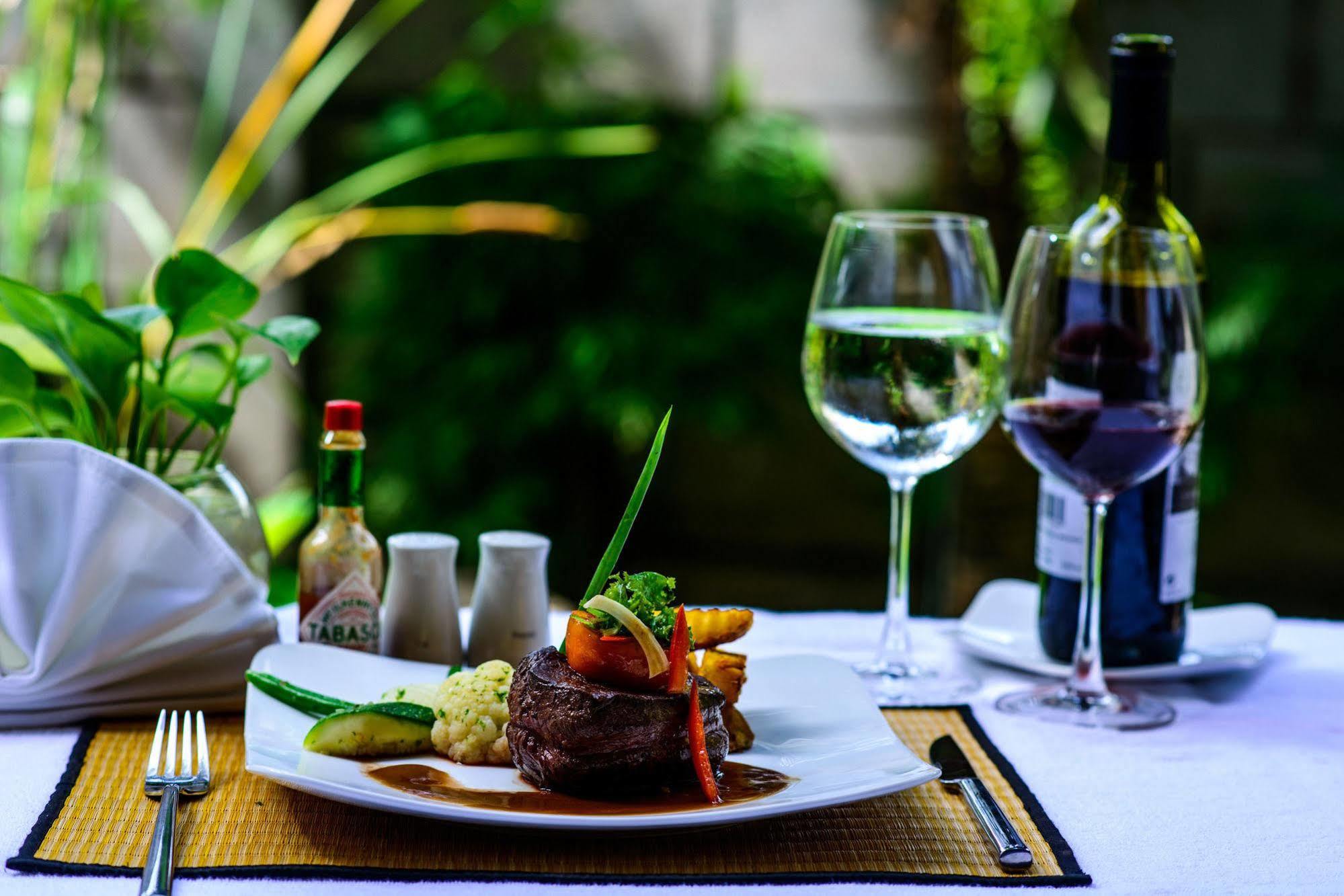 Charming Angkor Resort & Spa Сием Реап Екстериор снимка